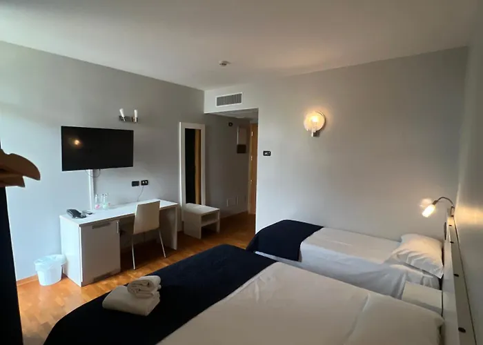 Master Hotel 3*